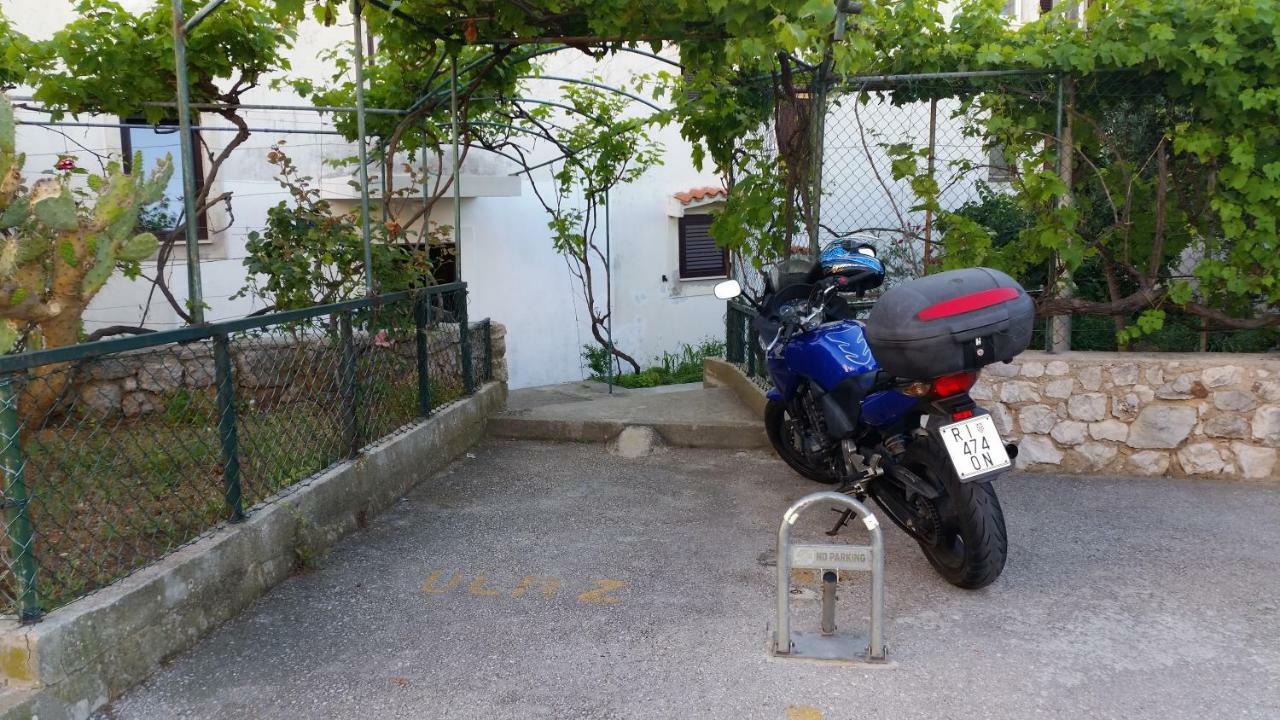 Apartman Sabljak Mali Lošinj Eksteriør billede